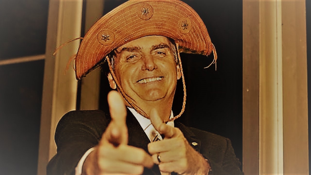 Bolsonaro deflagrou, já no início de seu governo, uma espécie de “operação paraíba” na Cultura. O desmonte das políticas públicas culturais implantadas nos governos Lula e Dilma prejudicou especialmente o Nordeste