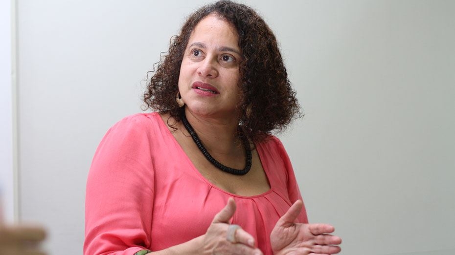 Presidenta do PCdoB, Luciana Santos, se solidariza com o PT